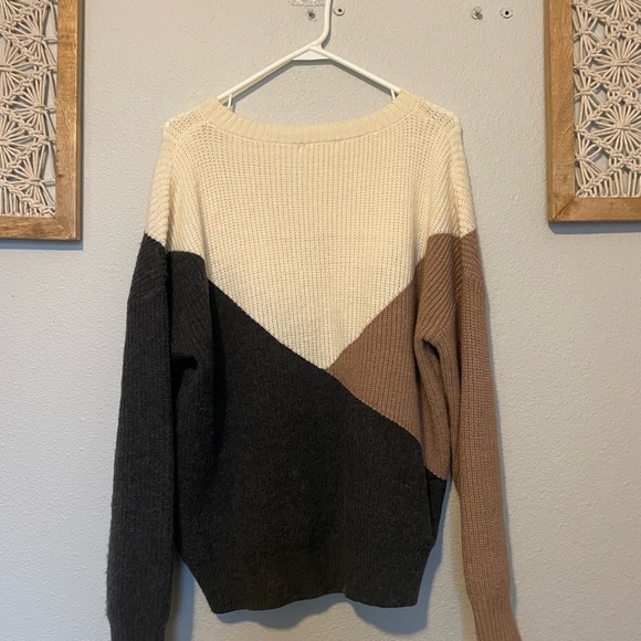 Color block Sweater - Picture 2 of 2